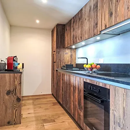 Les Rousserolles By Interhome